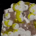 Jouravskite on Xonotlite with Bultfonteinite - image 2