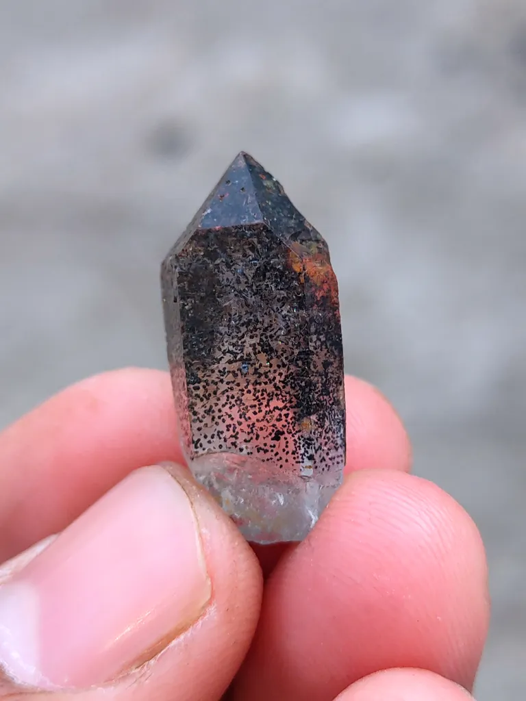 Karur Crystal in Lepidocrocite - image 2