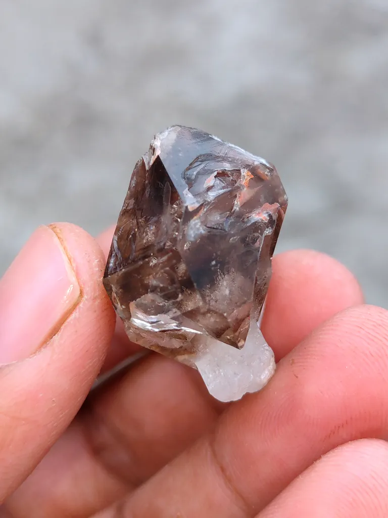 Karur Smoky Crystal - image 4