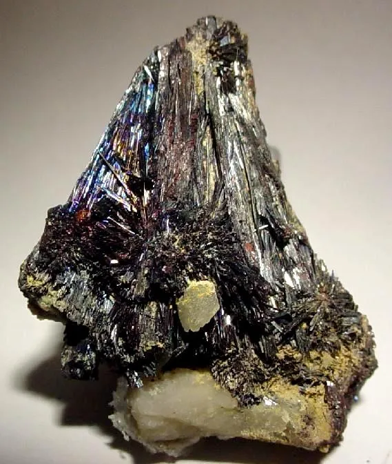 Kermesite image