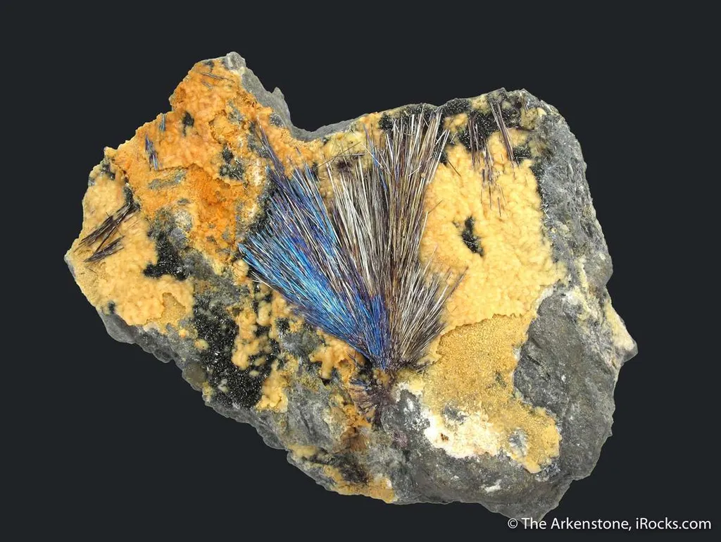 Kermesite - image 3