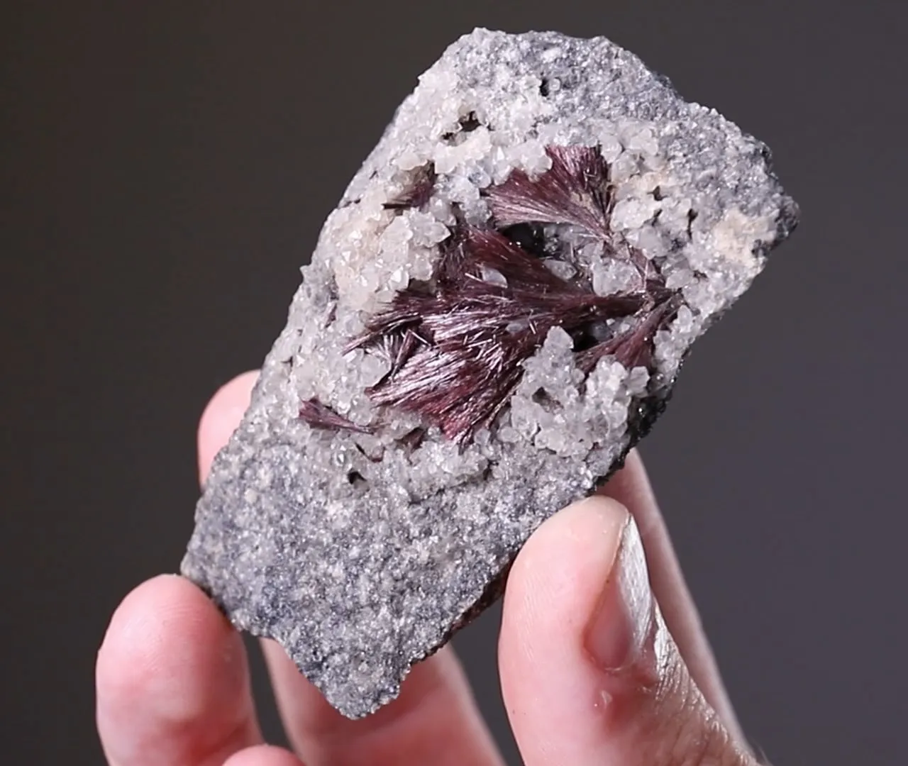 Kermesite with Quartz - image 2