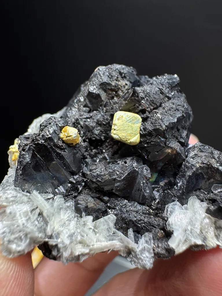 Kesterite - image 4