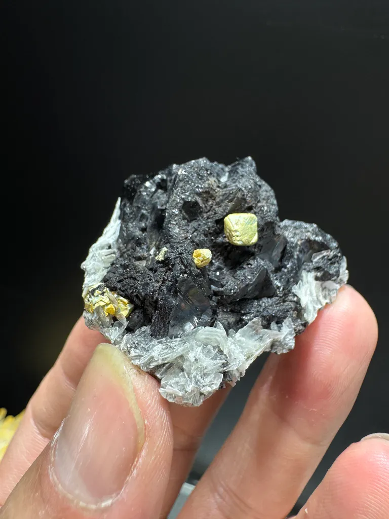 Kesterite - image 3