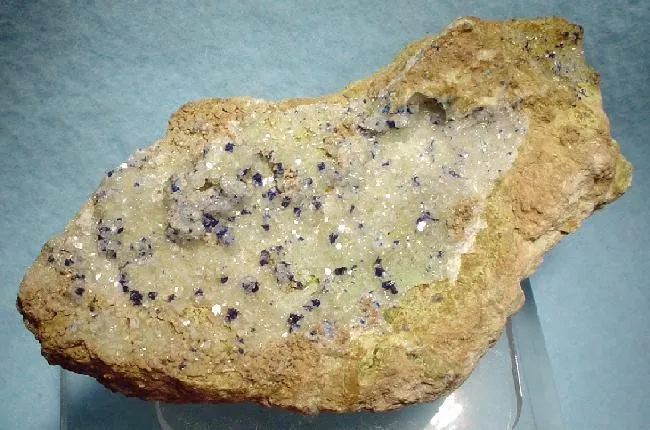Kinoite, Apophyllite-(Kf) image