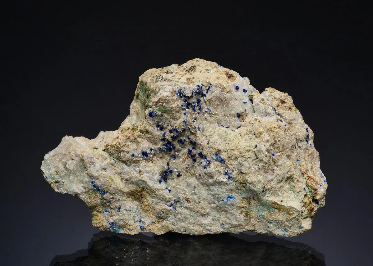 Kinoite with GILALITE on Apophyllite - image 1