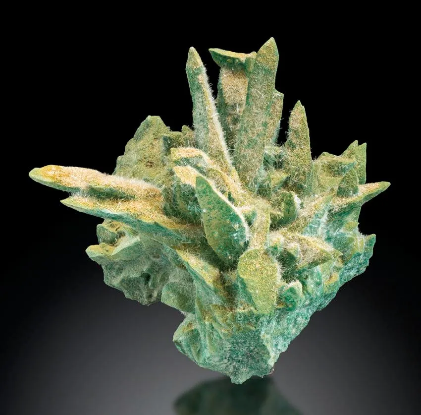 Kobyashevite, Gypsum, Calcite image