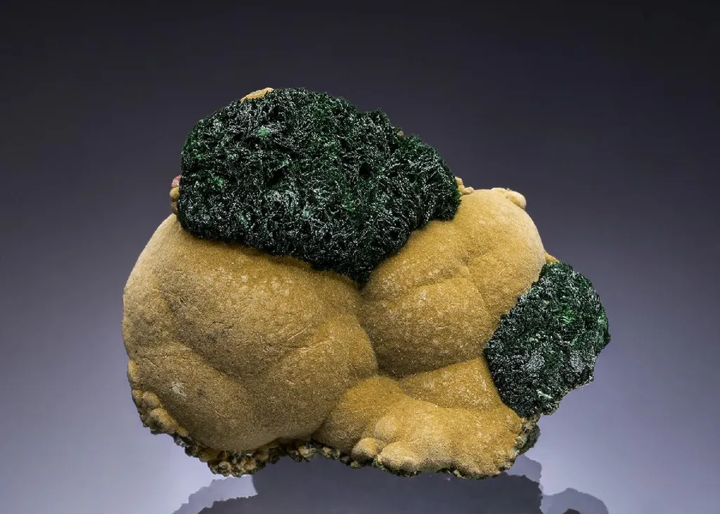 Kolwezite with Malachite image