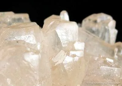 Kovdorskite - image 3