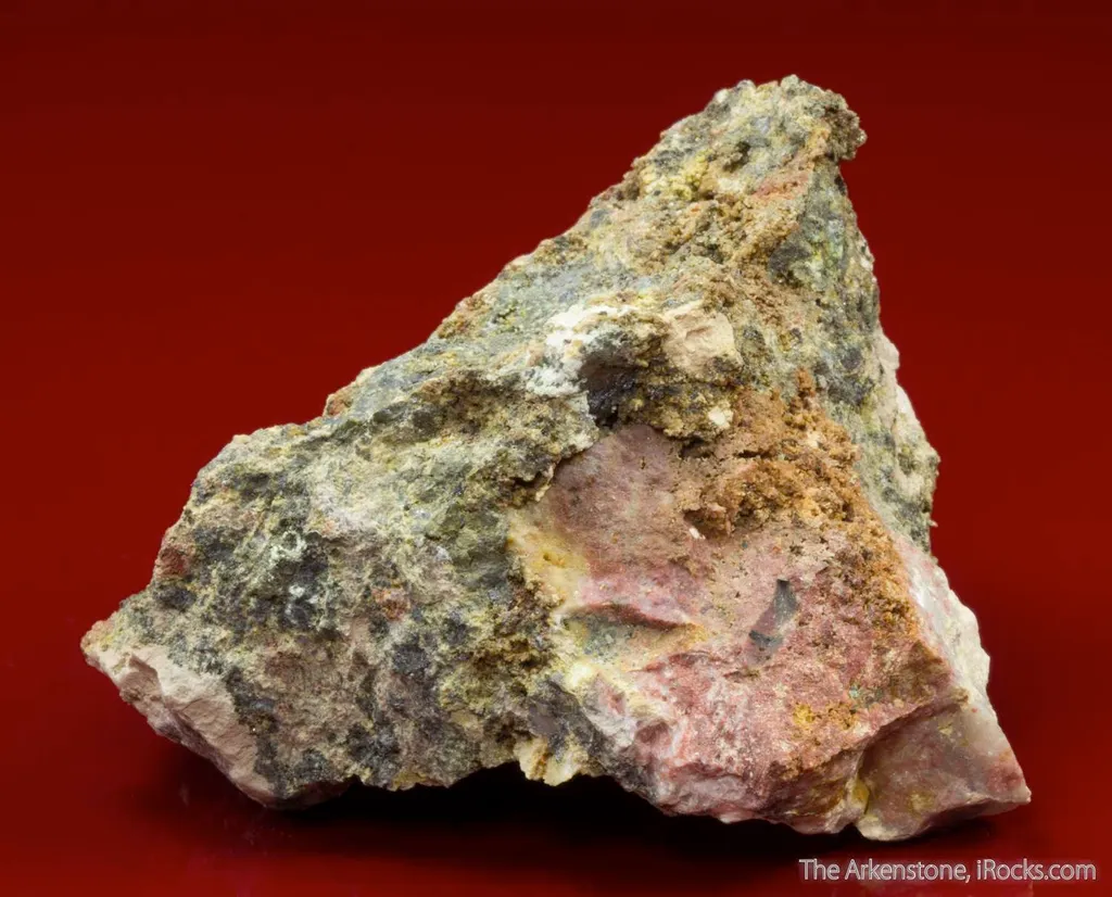 Krutovite (type locality) with Stephanite - image 3