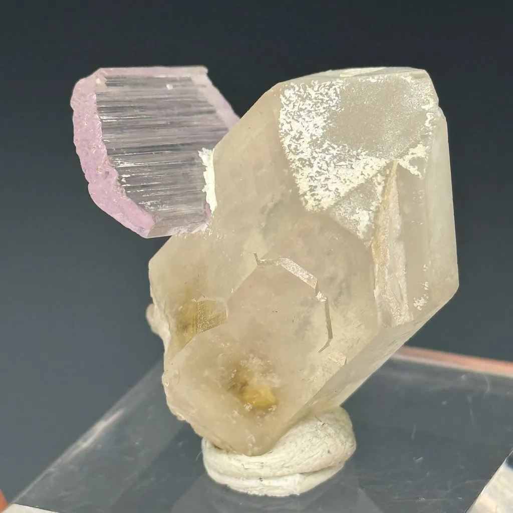 Kunzite image