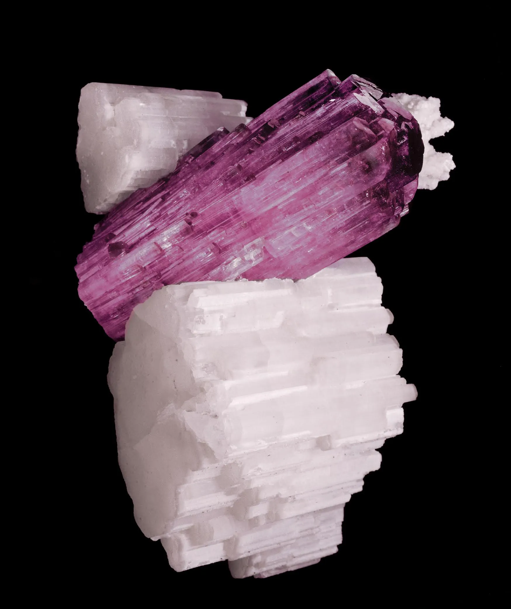 Kunzite, Albite - image 1