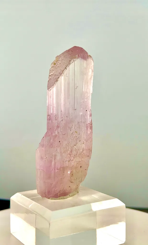 Kunzite Crystal from Afghanistan - image 6