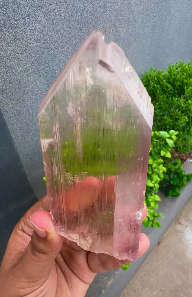 Kunzite Crystal from Afghanistan - image 4