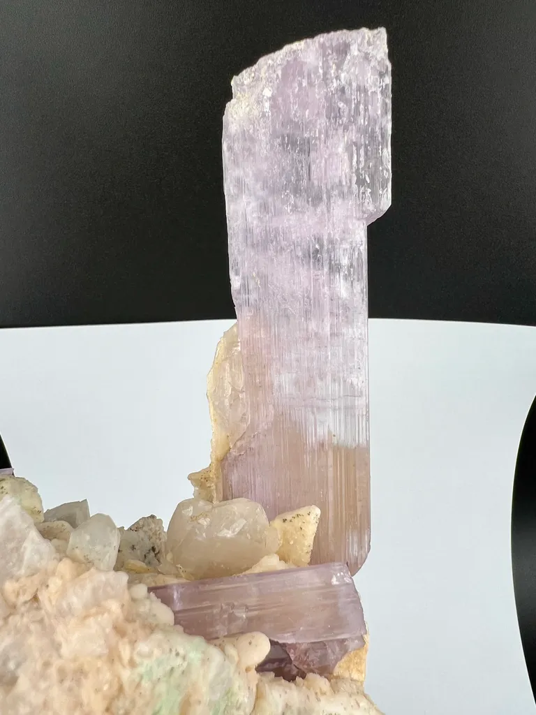 Kunzite from Afghanistan - image 8