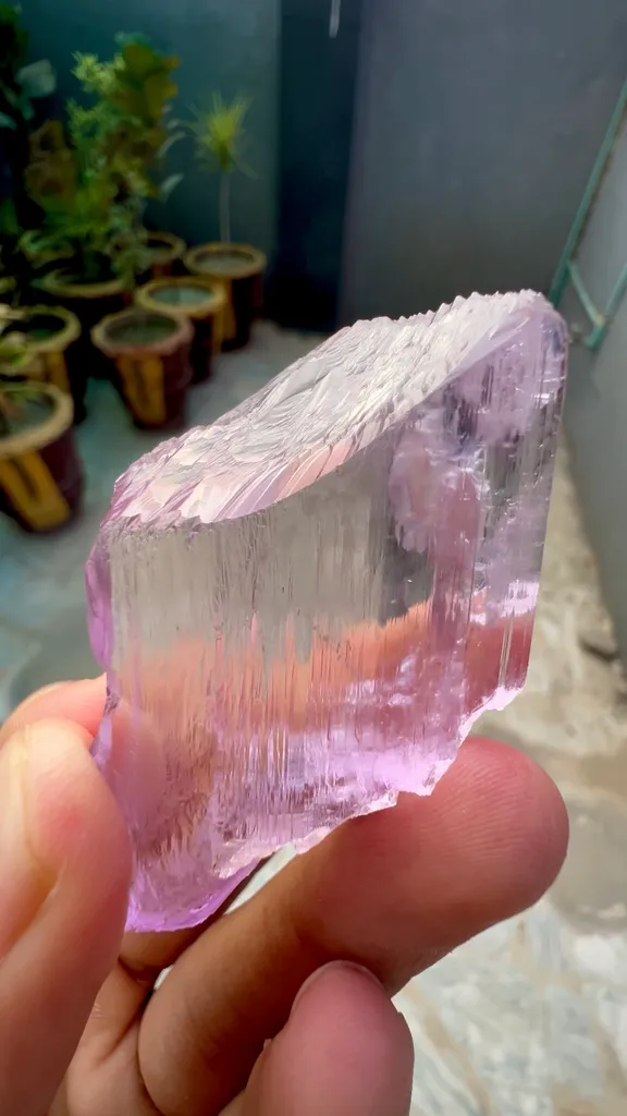 Kunzite from Afghanistan - image 4