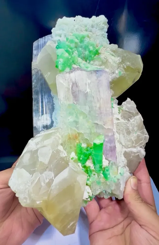 Kunzite from Afghanistan - image 6