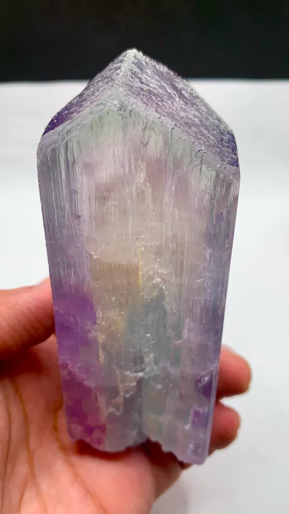 Kunzite from Afghanistan - image 3