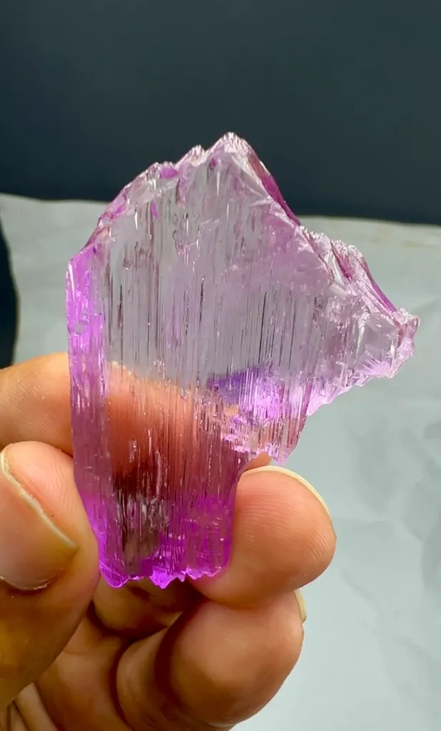 Kunzite from Afghanistan - image 9