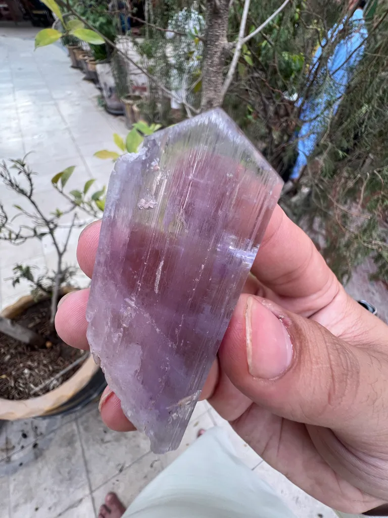 Kunzite from Afghanistan - image 4