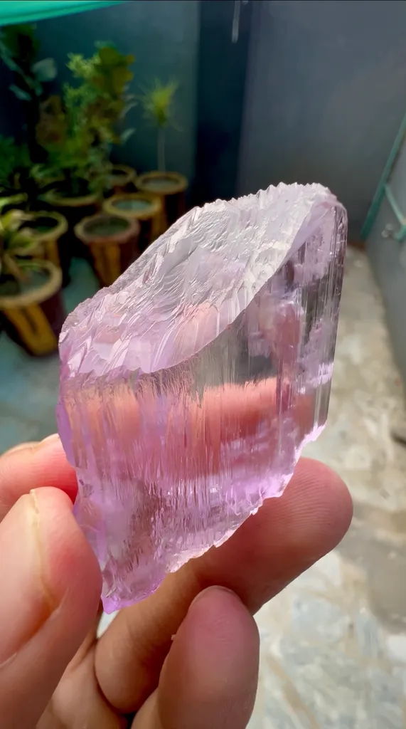 Kunzite from Afghanistan - image 5