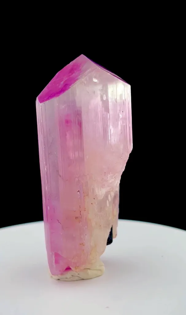 Kunzite from Afghanistan - image 3