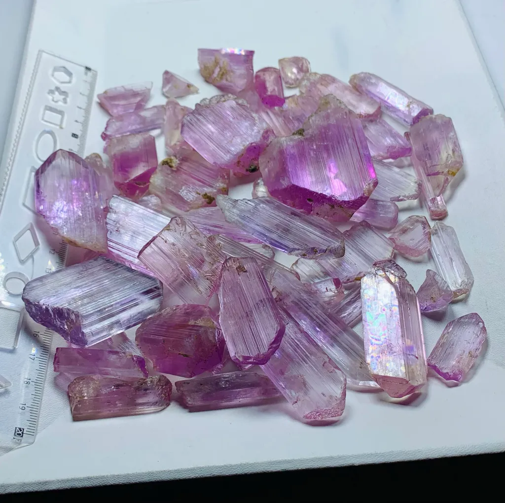 Kunzite from Afghanistan - image 2