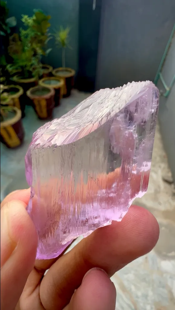 Kunzite from Afghanistan - image 3