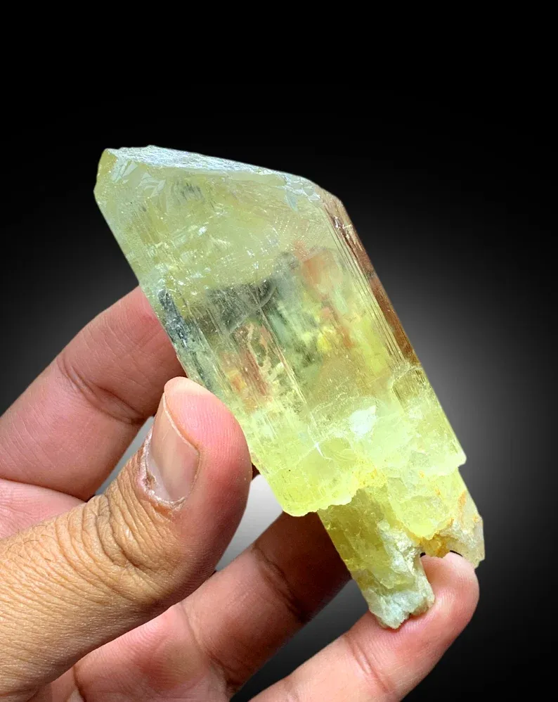 Kunzite from Afghanistan - image 4