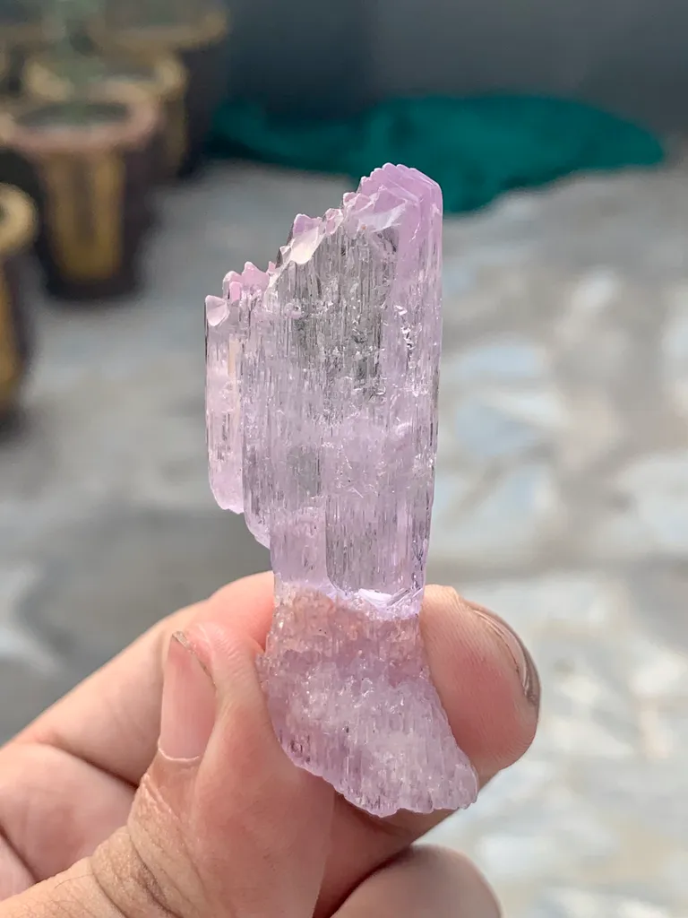 Kunzite from Afghanistan - image 4