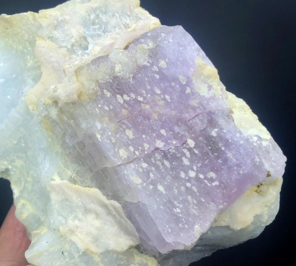 Kunzite from Afghanistan - image 8