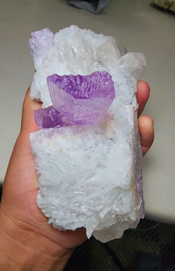 Kunzite from Afghanistan image