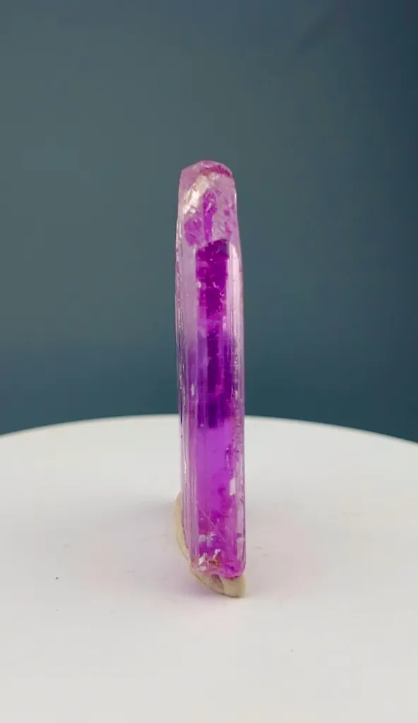 Kunzite from Afghanistan - image 4