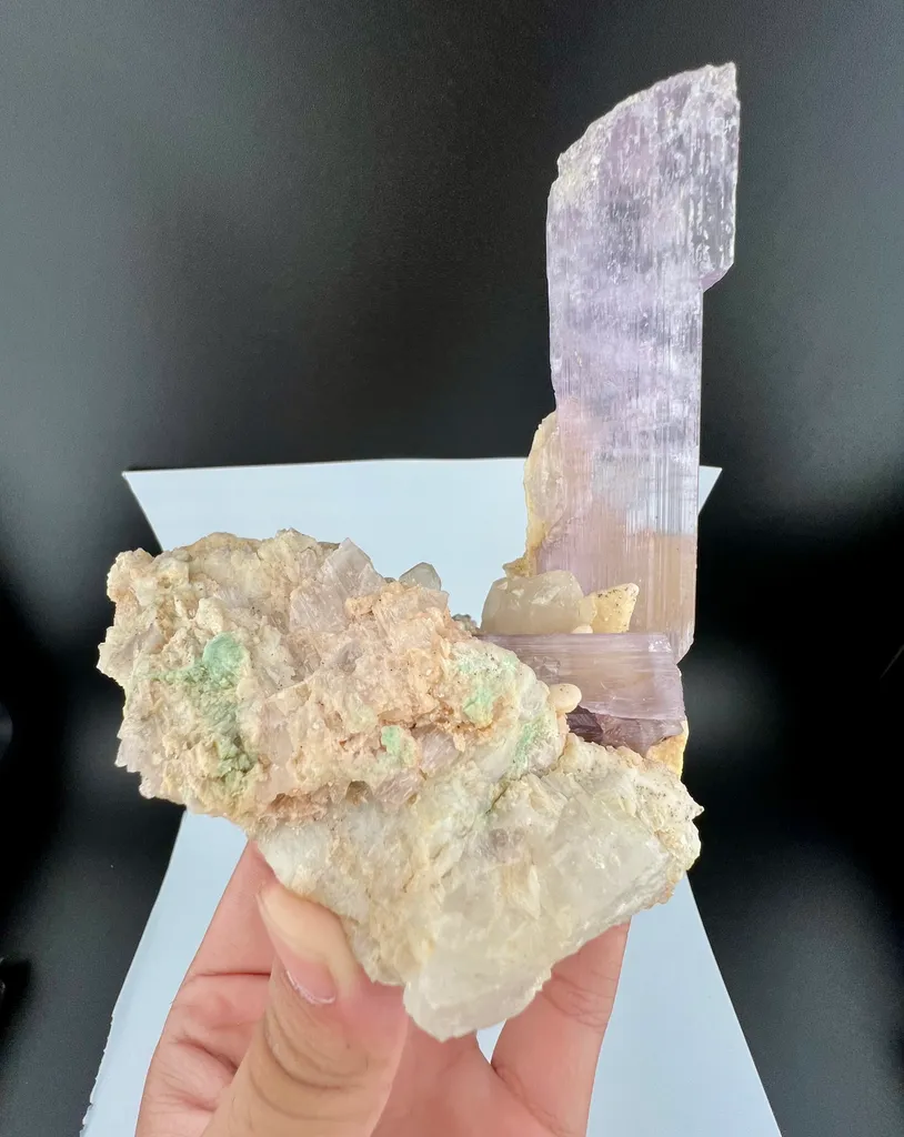 Kunzite from Afghanistan - image 4