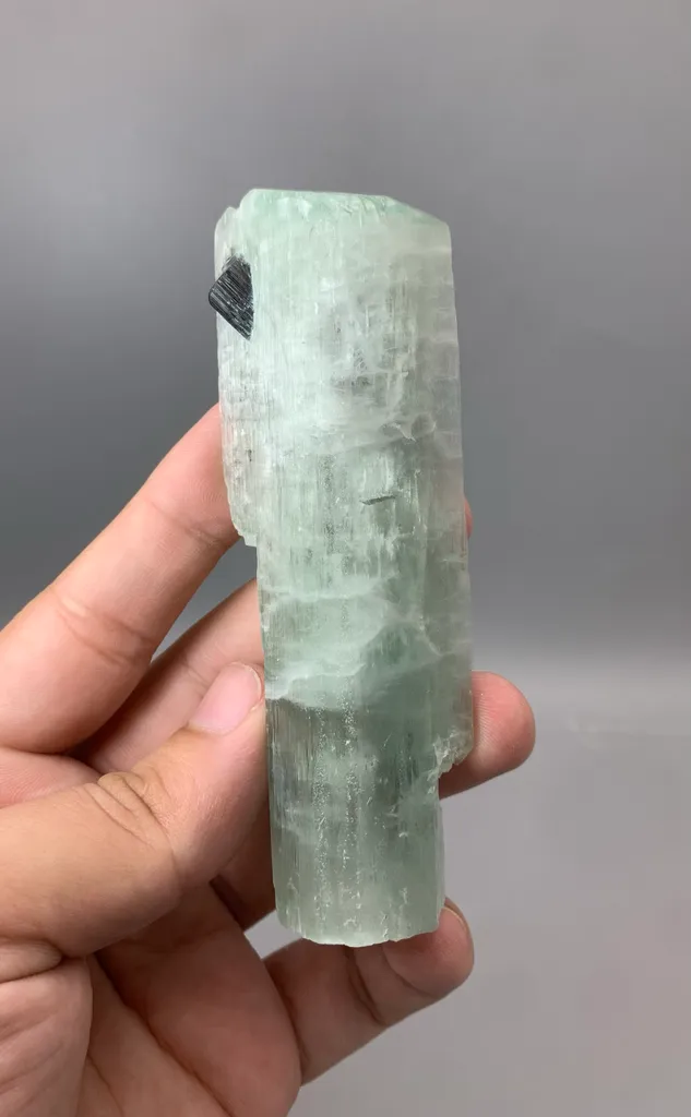 Kunzite from Afghanistan - image 6