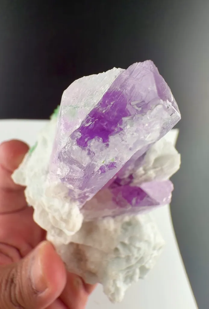 Kunzite from Afghanistan - image 2