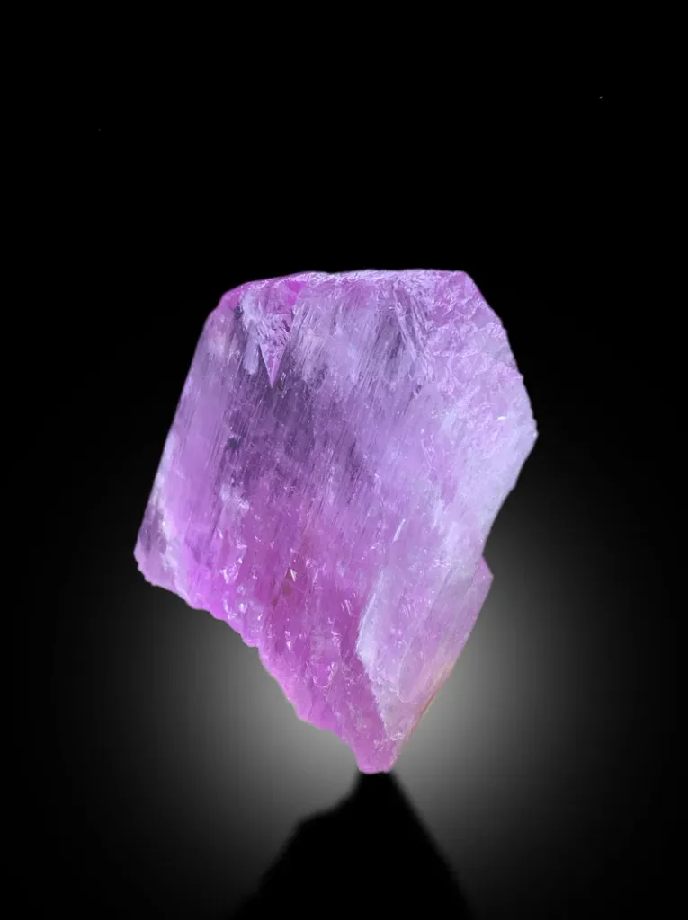 Kunzite from Afghanistan - image 9