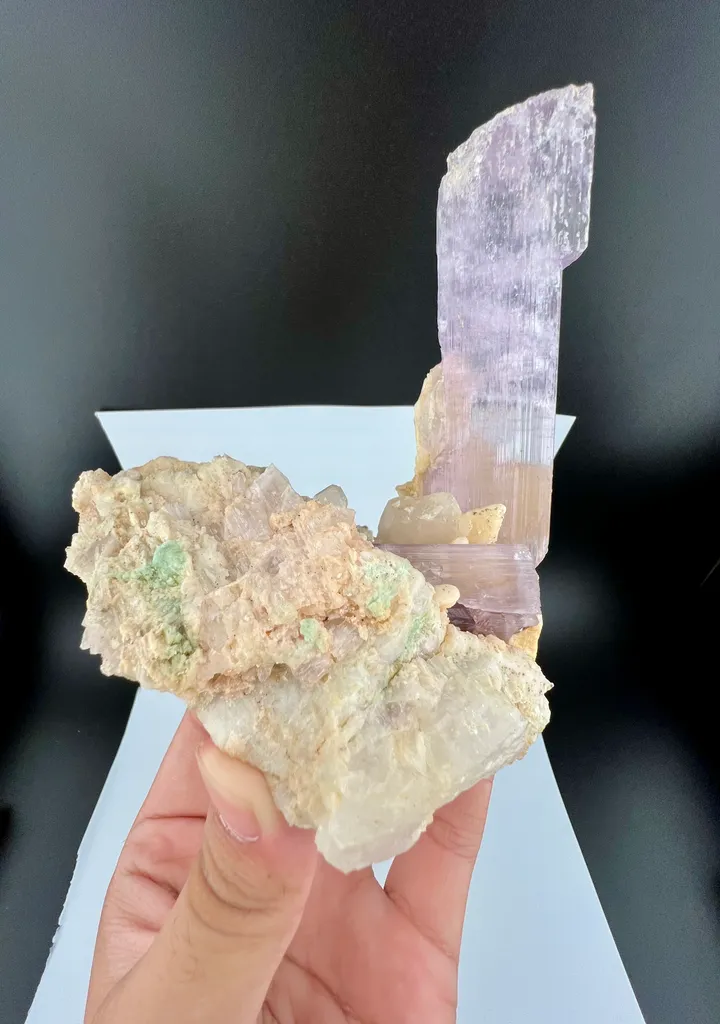 Kunzite from Afghanistan - image 5