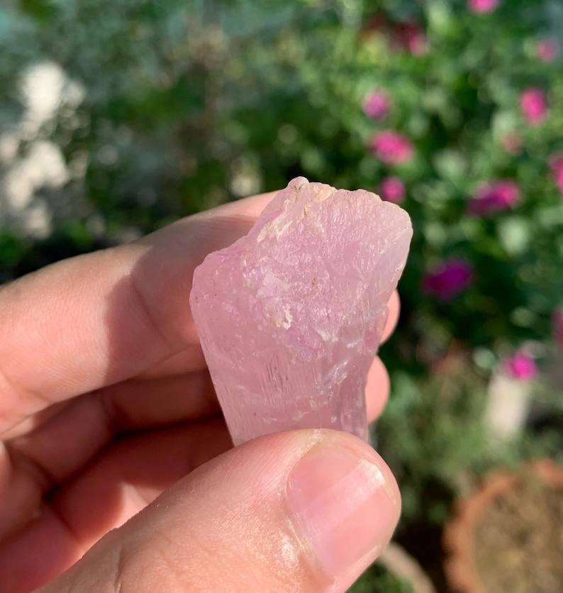 Kunzite from Afghanistan - image 4