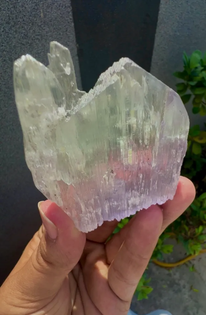 Kunzite from Afghanistan - image 7