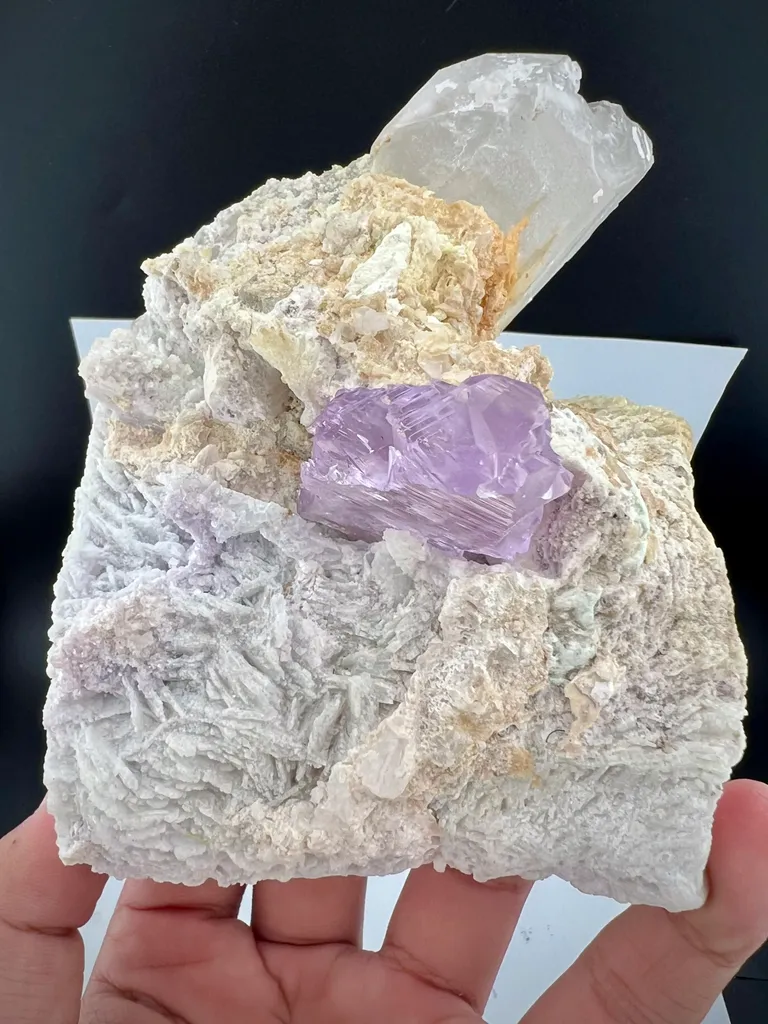 Kunzite from Afghanistan - image 4