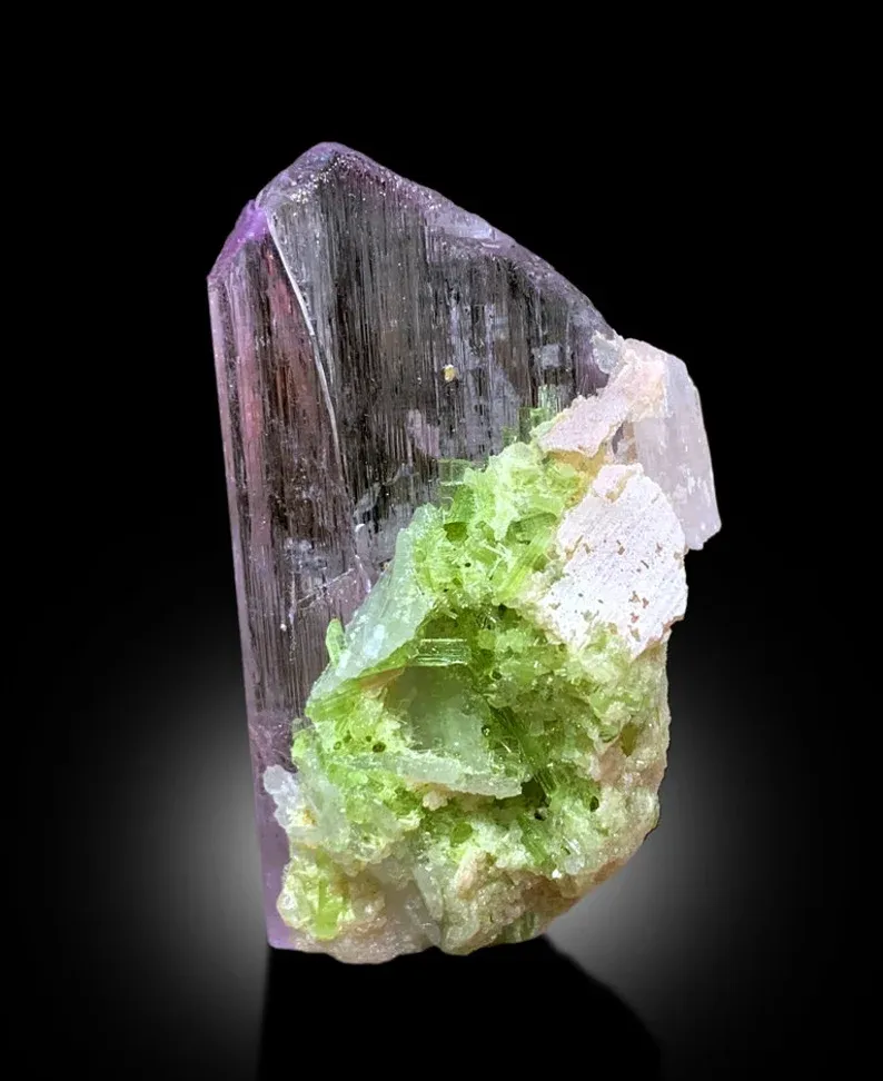 Kunzite from Afghanistan - image 4