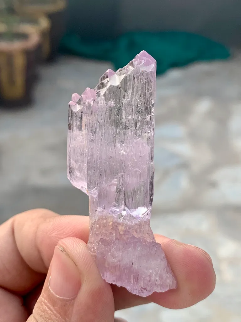 Kunzite from Afghanistan - image 3