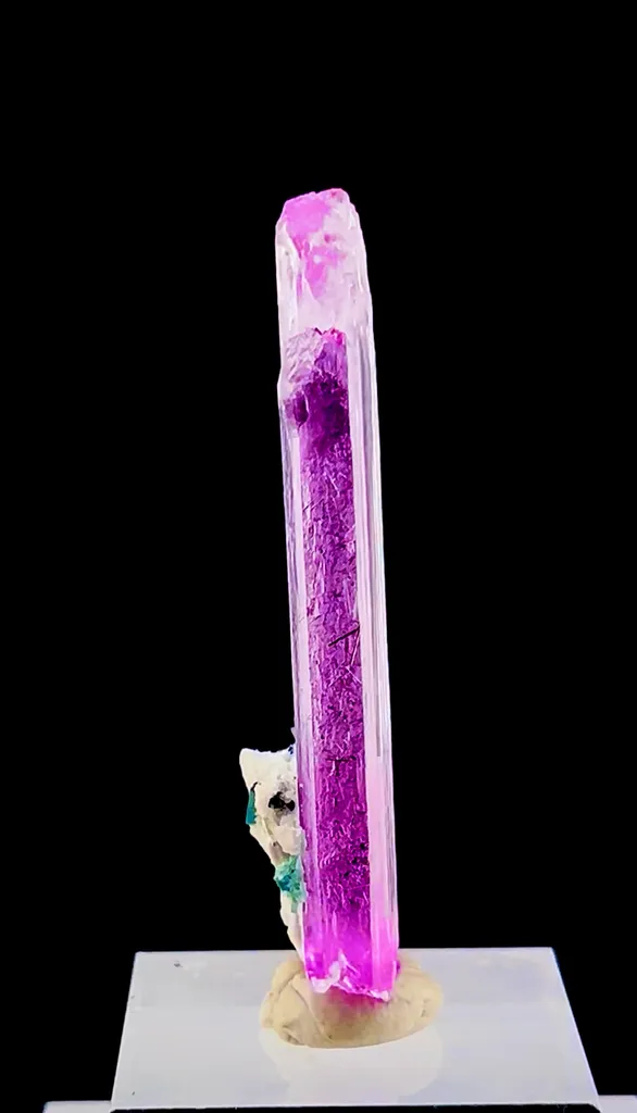 Kunzite from Afghanistan - image 5