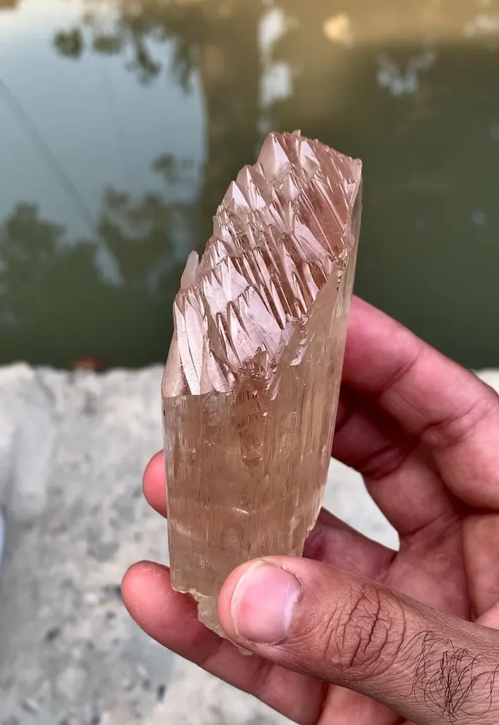 Kunzite from Afghanistan - image 9