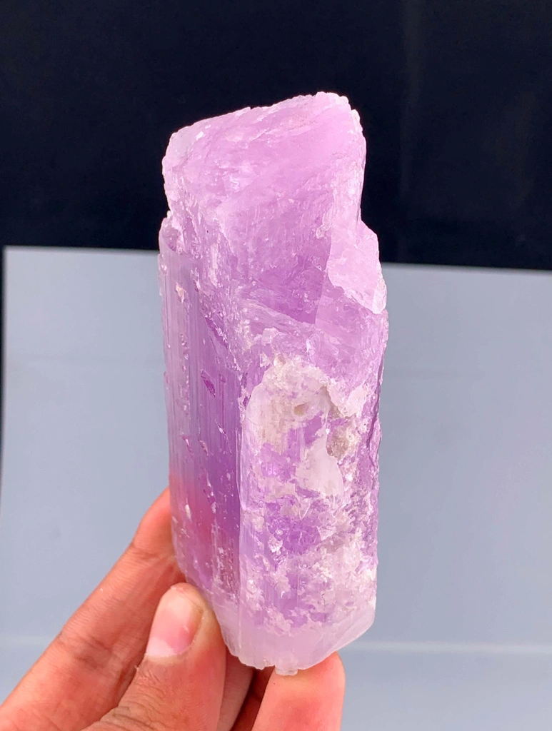 Kunzite from Afghanistan - image 10
