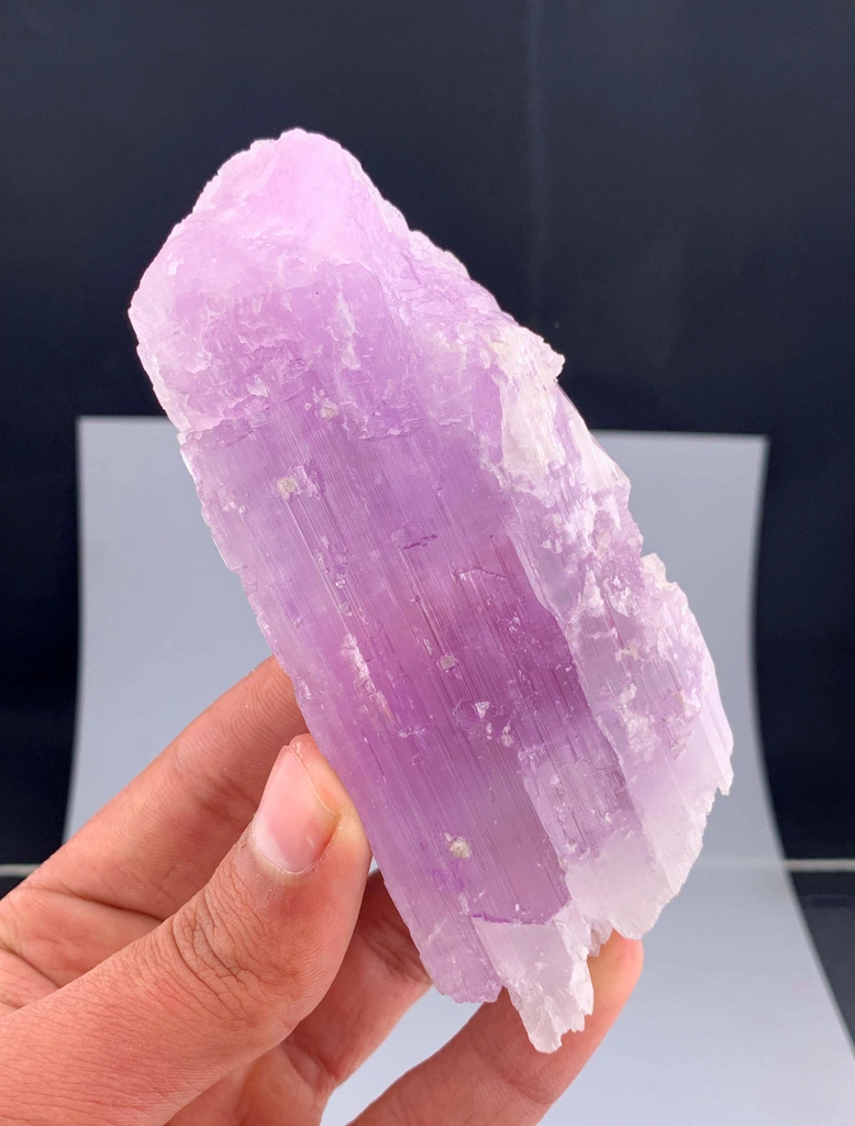 Kunzite from Afghanistan - image 6
