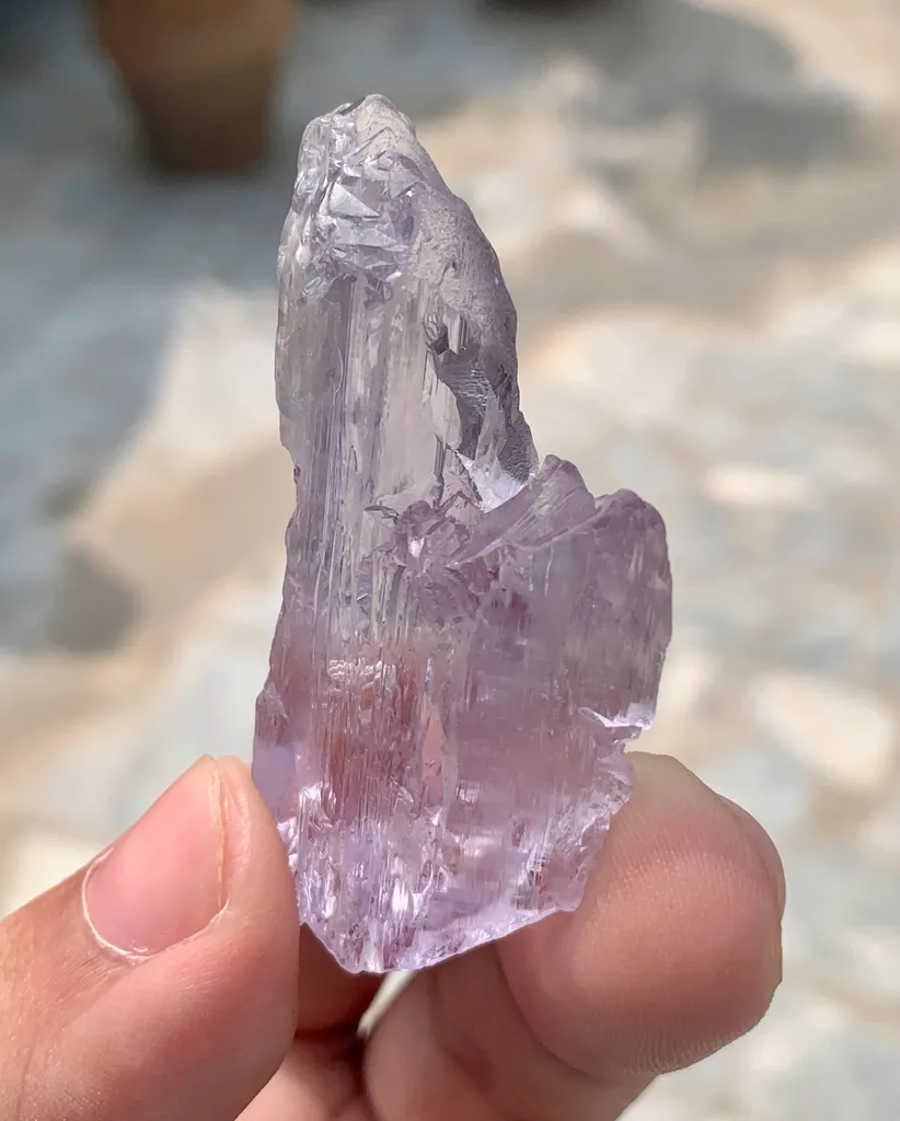 Kunzite from Afghanistan, Kunar - image 4