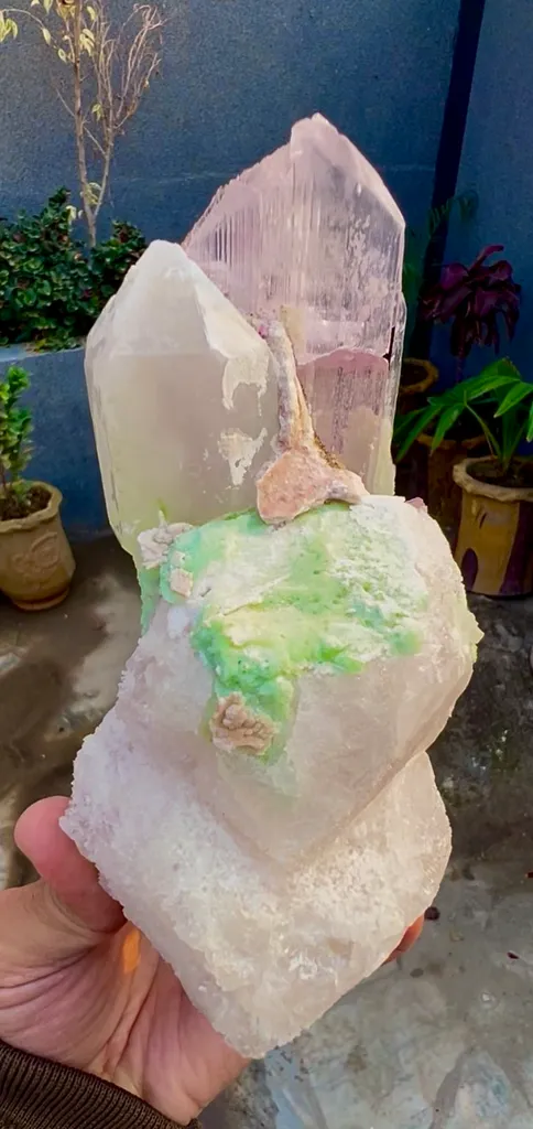 Kunzite from Afghanistan, Laghman - image 2