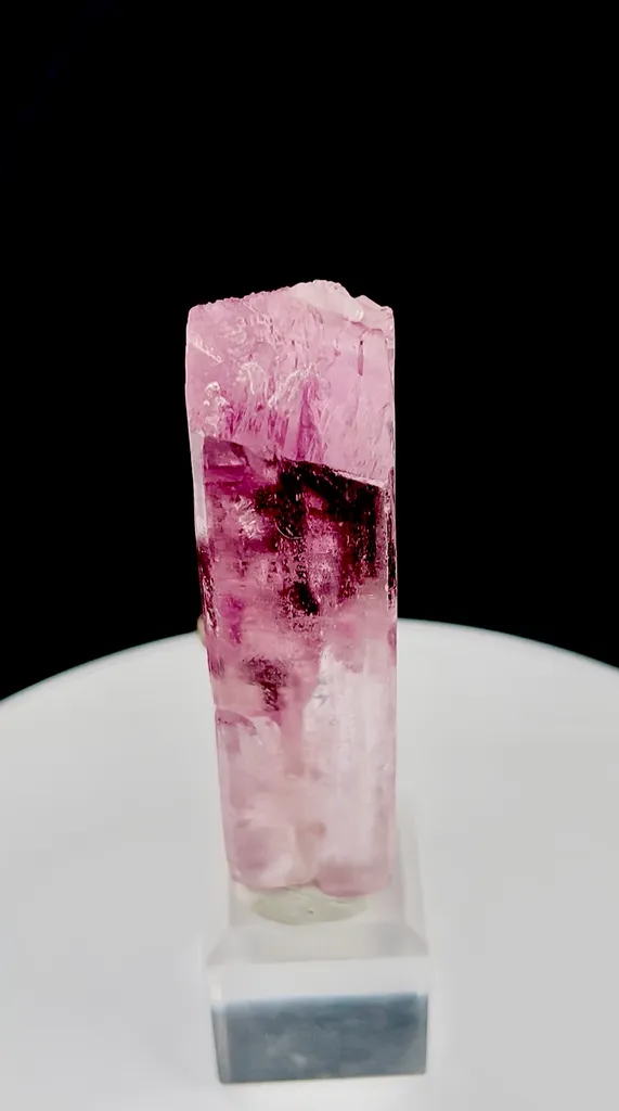 Kunzite from Afghanistan, Nuristan - image 7